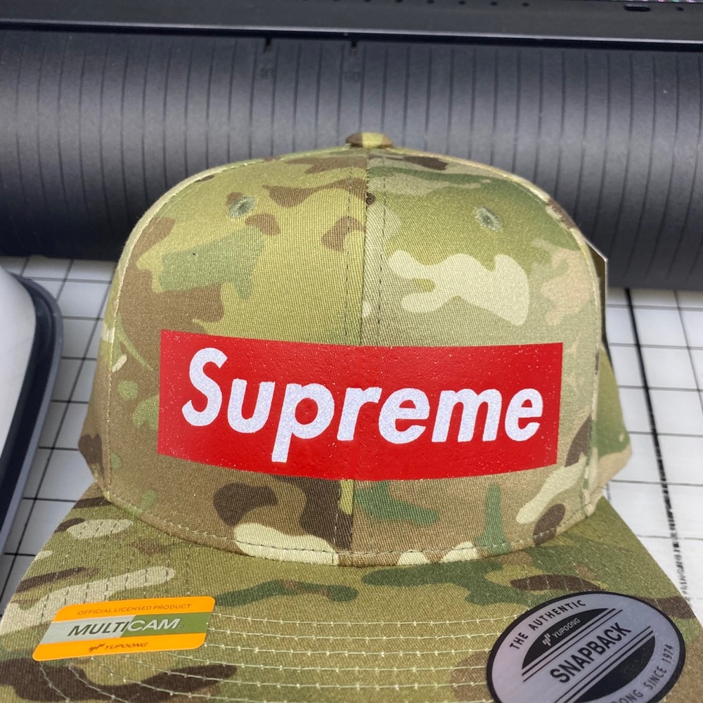 Copy- supreme hat - Picture 7 of 10